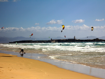 Offerta Corso di Kitesurf da 3 giorni con 2 notti di alloggio in Tarifa